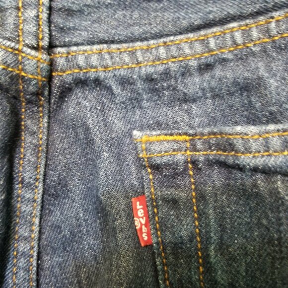 Levis Men's 501 Jeans Size 40x32 Button Fly - Picture 9 of 10